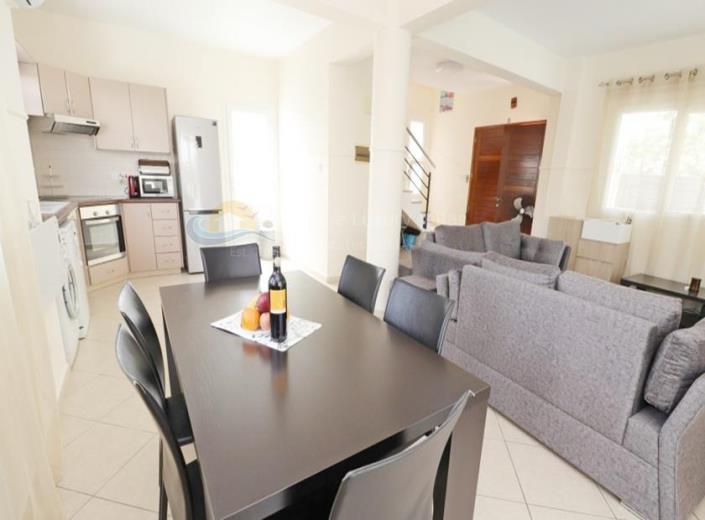 Image No.7-3 Bed Villa for sale