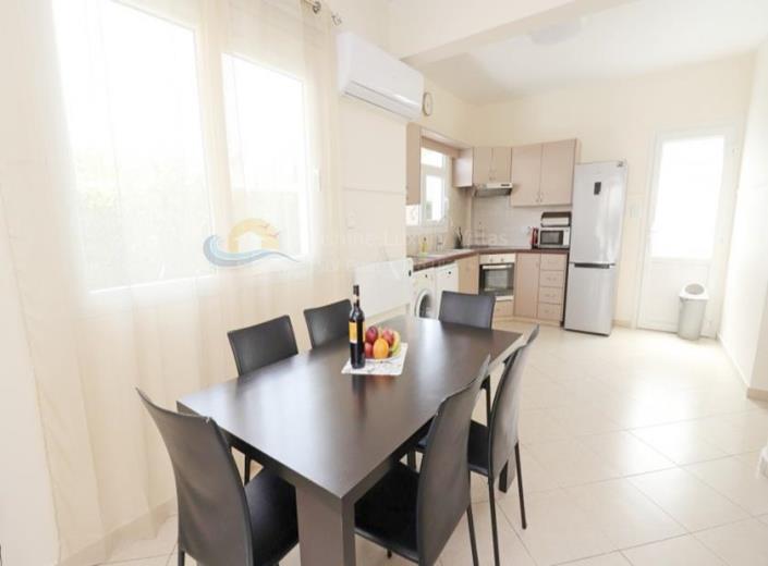 Image No.9-3 Bed Villa for sale