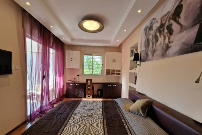 Image No.19-3 Bed Apartment for sale