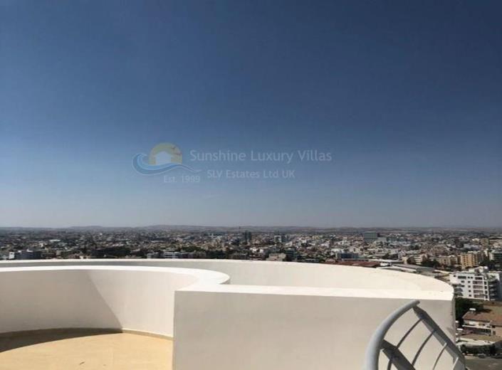 Image No.19-3 Bed Apartment for sale