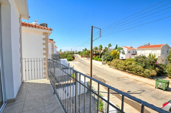 Image No.15-3 Bed Villa for sale