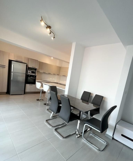 Image No.4-3 Bed Apartment for sale