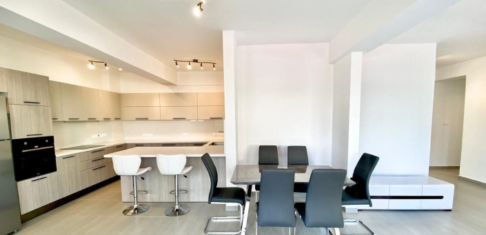 Image No.7-3 Bed Apartment for sale