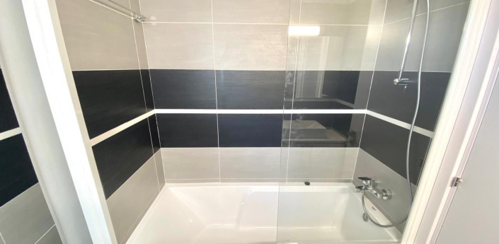 Image No.37-3 Bed Apartment for sale