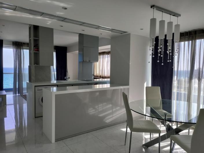 Image No.3-3 Bed Apartment for sale