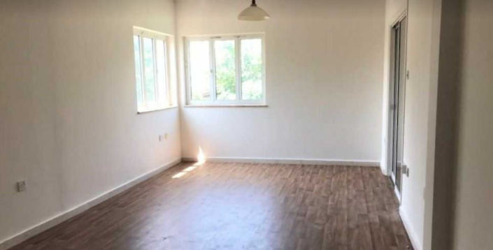 Image No.10-Maison / Villa de 4 chambres à vendre à Aradippou