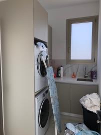 en_b_image_05_04_23_11_48