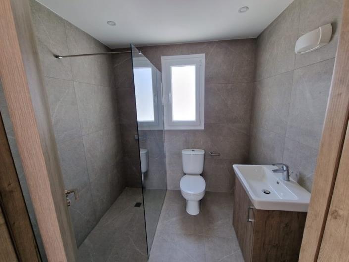 Image No.14-Maison / Villa de 3 chambres à vendre à Oroklini