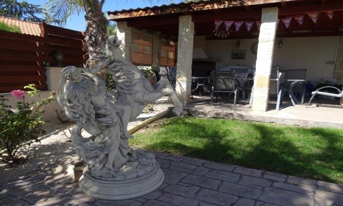 Image No.5-Maison / Villa de 4 chambres à vendre à Pyrgos