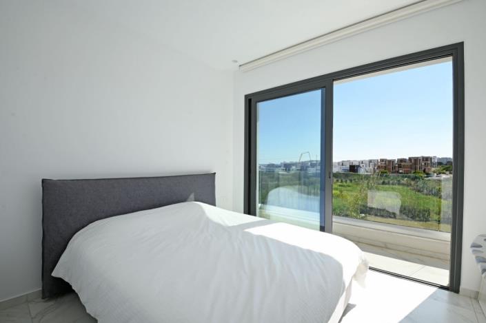 Image No.18-4 Bed House/Villa for sale