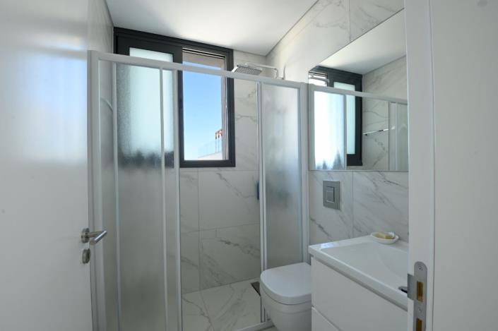 Image No.17-4 Bed House/Villa for sale