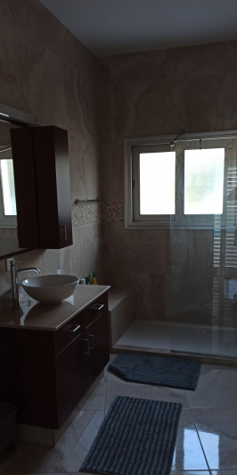 Image No.7-Maison / Villa de 5 chambres à vendre à Maroni