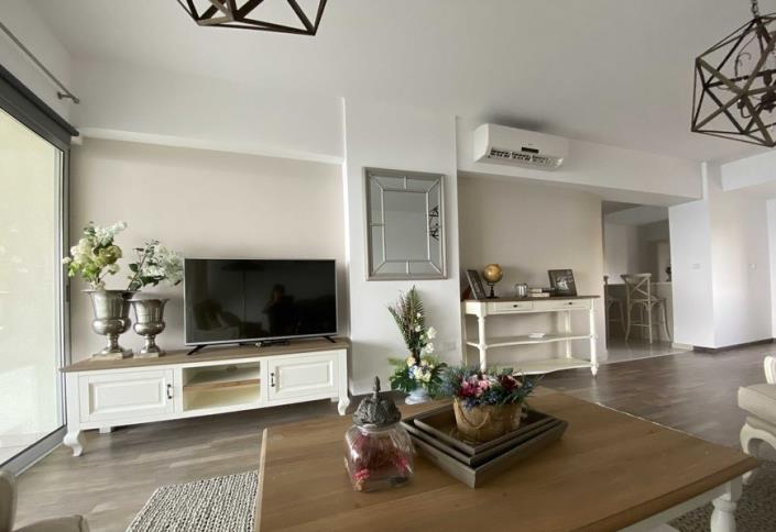 Image No.3-Appartement de 3 chambres à vendre à Agia Zoni