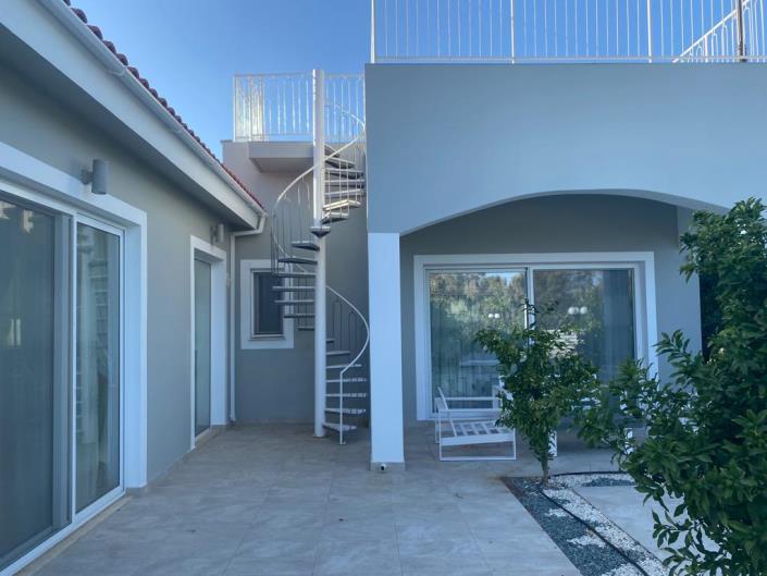 Image No.30-Villa de 4 chambres à vendre à Sea Caves