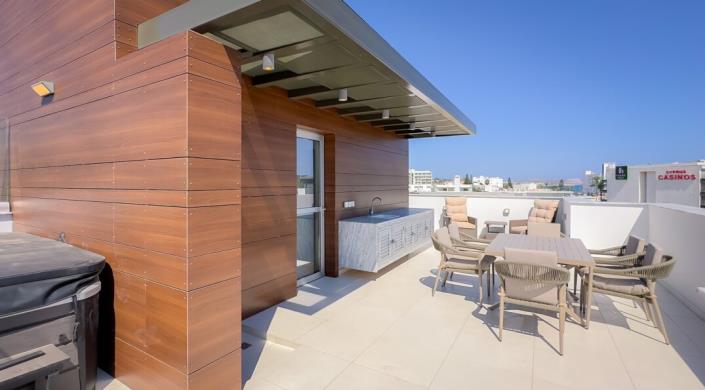 Image No.38-4 Bed Villa / Detached for sale