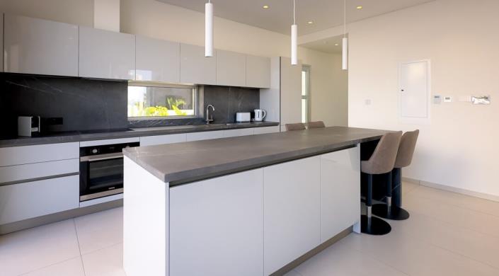 Image No.12-4 Bed House/Villa for sale