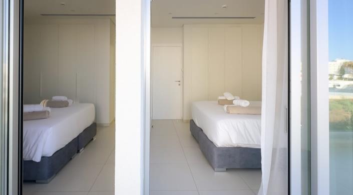 Image No.23-4 Bed House/Villa for sale