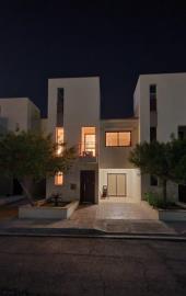 356b52af-6246-4eb1-9622-b9eff7fef24f