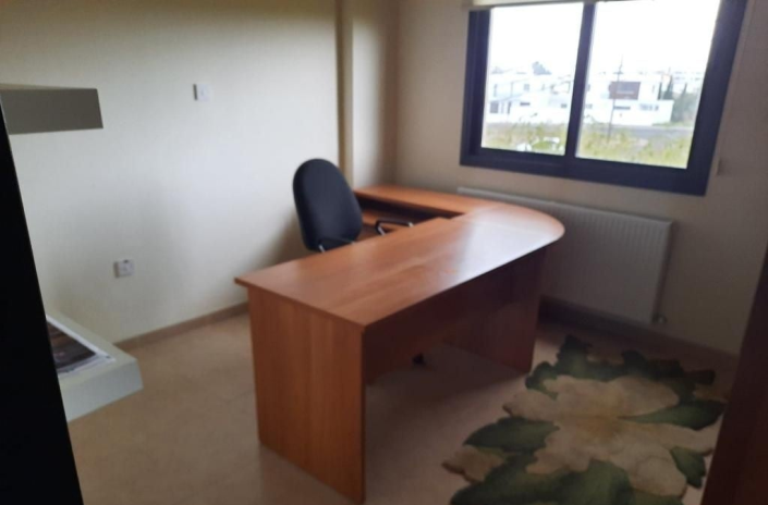 Image No.9-Maison / Villa de 4 chambres à vendre à Aradippou