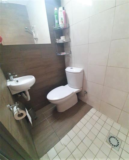 Image No.9-2 Bed House for sale