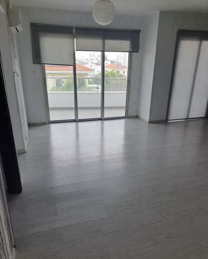 Image No.5-Commercial de 18 chambres à vendre à Agios Nicolaos