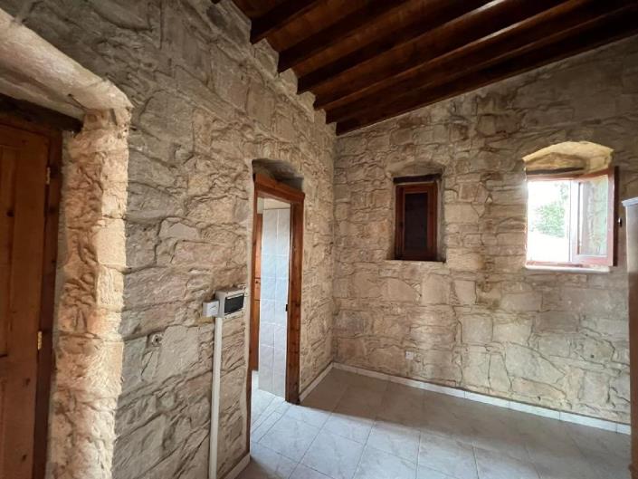 Image No.10-Maison de 2 chambres à vendre à Anogyra