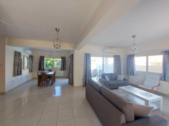 Image No.5-Maison / Villa de 3 chambres à vendre à Cape Greco