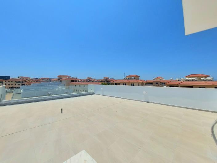 Image No.14-2 Bed Apartment for sale