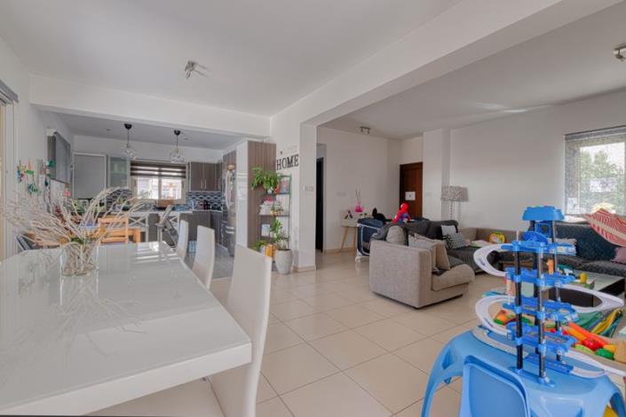 Image No.3-Maison / Villa de 3 chambres à vendre à Paralimni