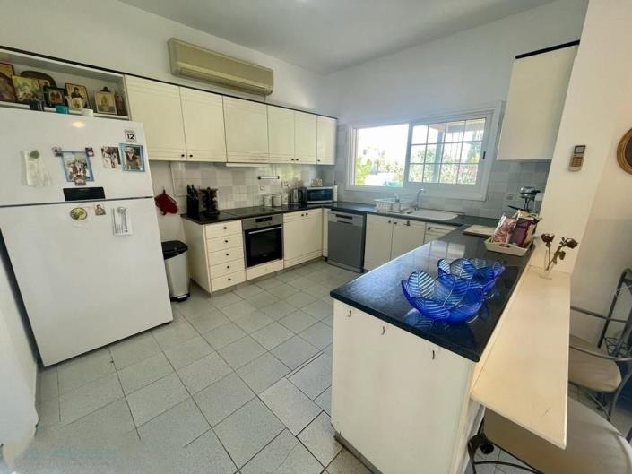 Image No.11-4 Bed House/Villa for sale