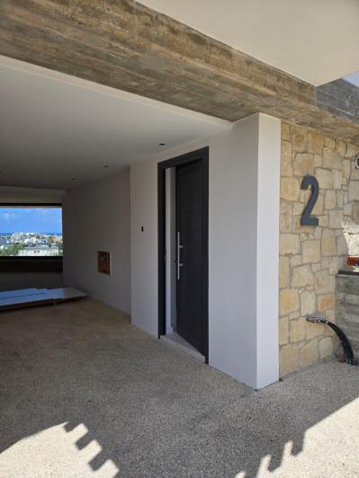 Image No.10-2 Bed Townhouse for sale