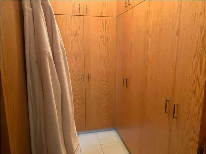 Image No.12-6 Bed House/Villa for sale