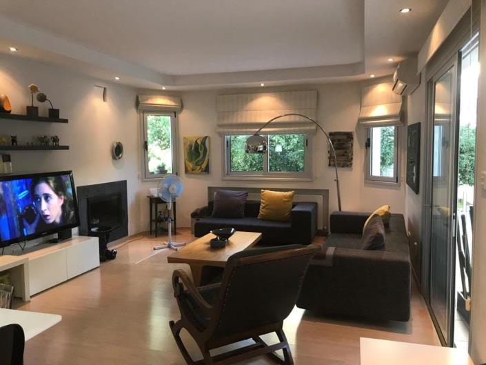 Image No.2-5 Bed Villa for sale