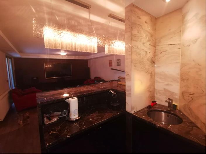 Image No.11-6 Bed Villa / Detached for sale