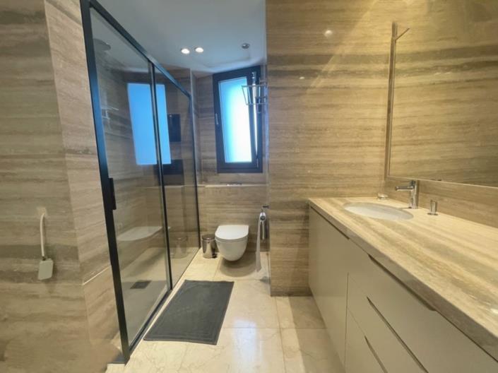 Image No.9-3 Bed Apartment for sale