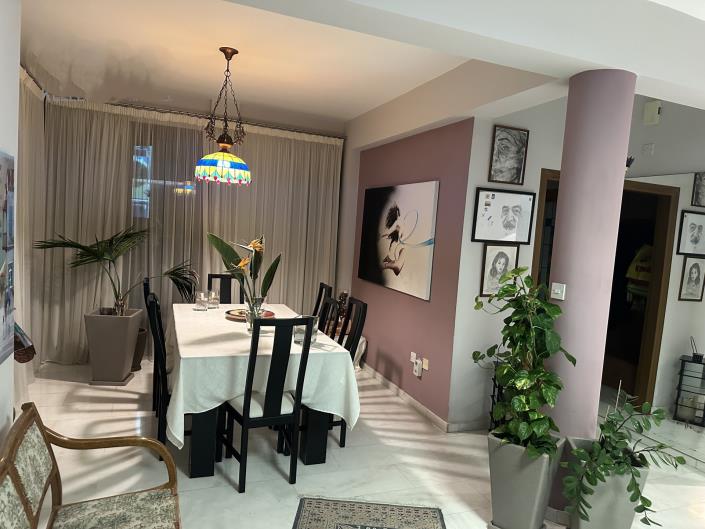 Image No.8-Maison / Villa de 4 chambres à vendre à Larnaca