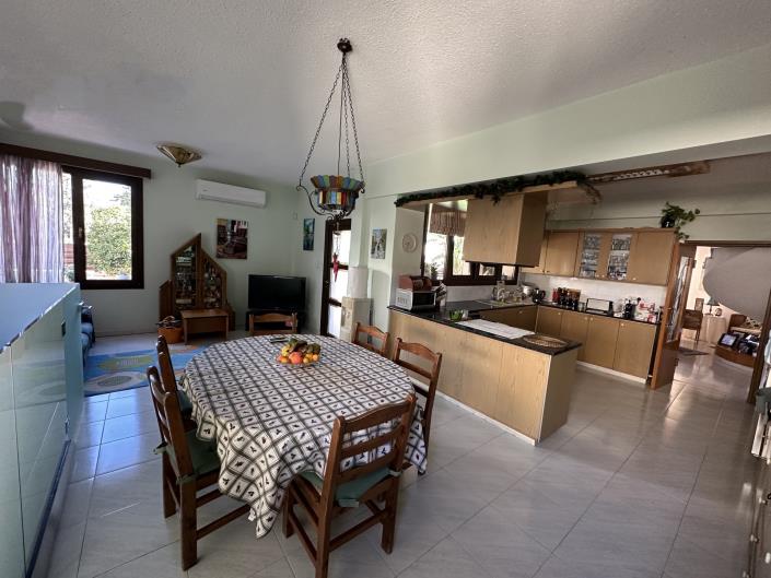 Image No.7-Maison / Villa de 4 chambres à vendre à Larnaca