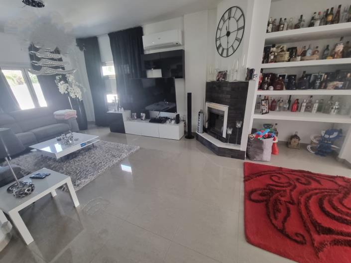 Image No.7-5 Bed House/Villa for sale