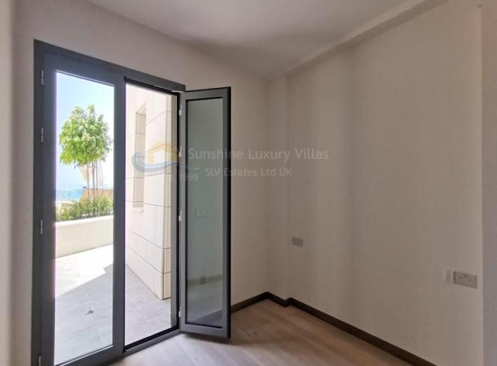 Image No.7-3 Bed Apartment for sale