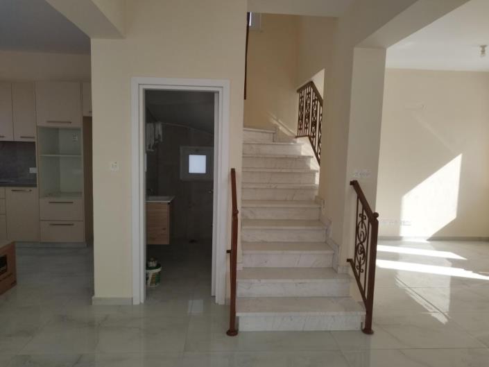 Image No.2-3 Bed House/Villa for sale