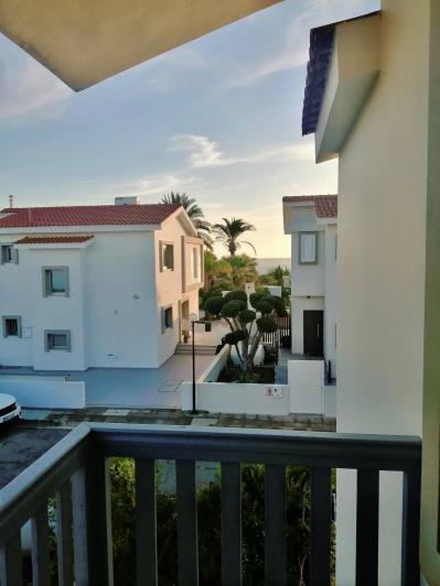 Image No.3-Appartement de 2 chambres à vendre à Pervolia