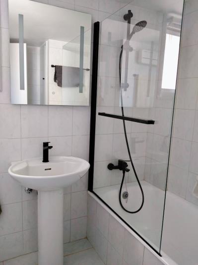 Image No.16-Appartement de 2 chambres à vendre à Pervolia