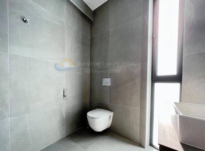 Image No.16-2 Bed Apartment for sale