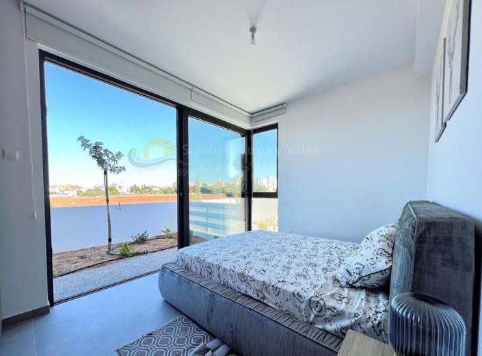 Image No.17-2 Bed Apartment for sale