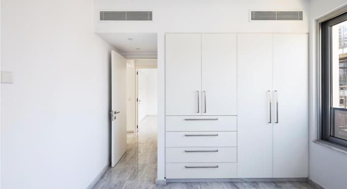 Image No.9-3 Bed Apartment for sale