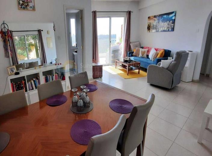 Image No.2-Appartement de 2 chambres à vendre à Geroskipou