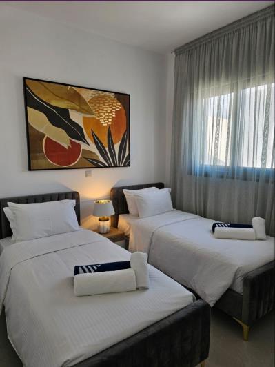 Image No.9-4 Bed Villa for sale