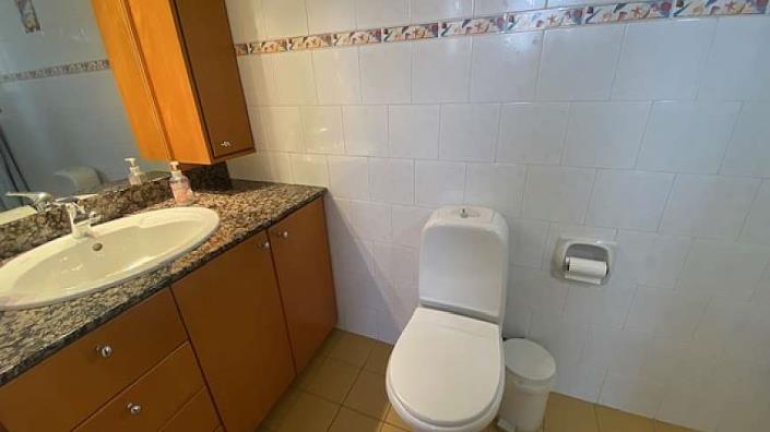 Image No.15-Villa de 4 chambres à vendre à Larnaca