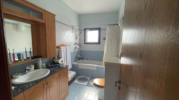 Image No.2-3 Bed Semi-Detached for sale