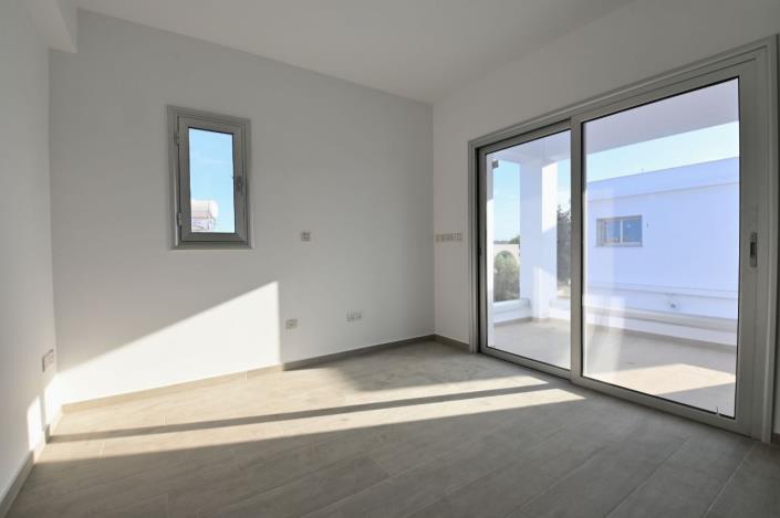 Image No.9-Maison / Villa de 4 chambres à vendre à Kapparis